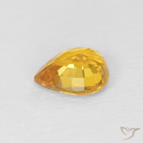 Zafiro Dorado natural de 0.79 ct, En forma de pera, VS