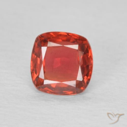 0.47ct Natural Rojo medio Zafiro, Forma Cojín, VVS