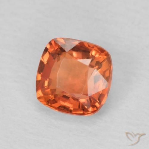 Zafiro Naranja medio natural de 0.61 ct, Forma Cojín, VVS