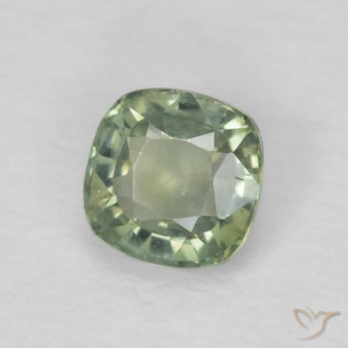 Zafiro Verde salvia natural de 0.52 ct, Forma Cojín, VS