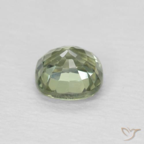 Zafiro Verde muy claro natural de 0.48 ct, Forma Cojín, VS