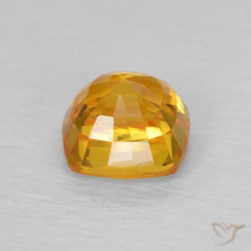 Zafiro Dorado medio natural de 0.71 ct, Forma Cojín, VVS-VS