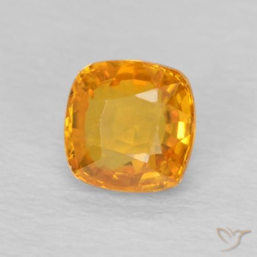 Zafiro Dorado naranja natural de 0.59 ct, Forma Cojín, VVS-VS