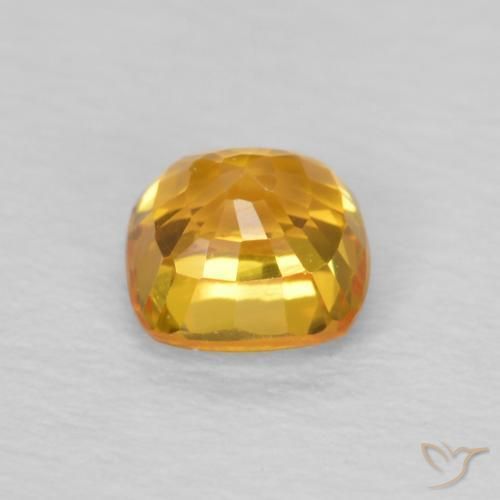 Zafiro Naranja medio natural de 0.62 ct, Forma Cojín, VVS