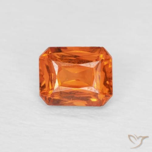 0.54ct Natural Naranja fuego Zafiro, corte esmeralda, VVS