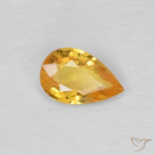 Zafiro Dorado oscuro natural de 0.39 ct, En forma de pera, VS