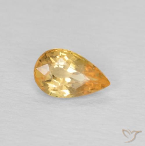 Zafiro Dorado-naranja claro natural de 0.45 ct, En forma de pera, VVS
