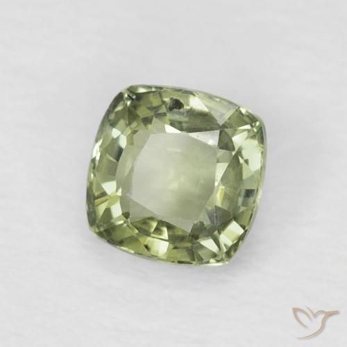 Zafiro Verde muy claro natural de 0.65 ct, Forma Cojín, VVS
