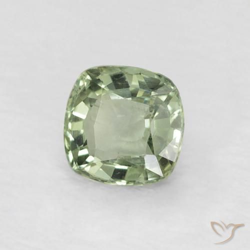 Zafiro Verde claro natural de 0.52 ct, Forma Cojín, VVS