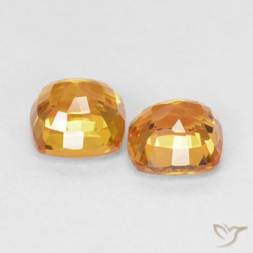 Gemas de Zafiro Dorado naranja natural de 1.33 ct, Forma Cojín, VVS-VS