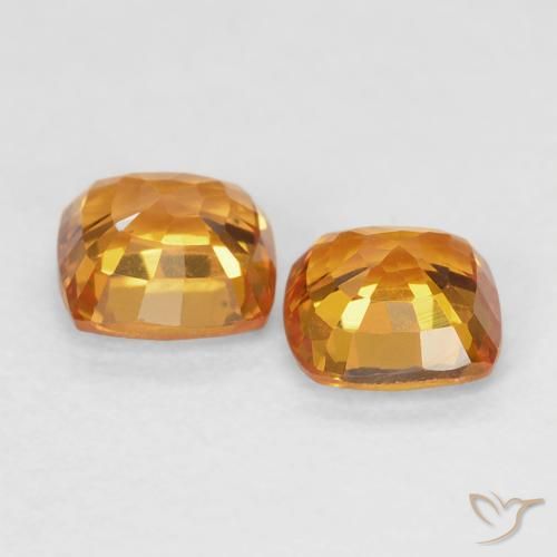 Gemas de Zafiro Naranja claro natural de 1.23 ct, Forma Cojín, VVS-VS