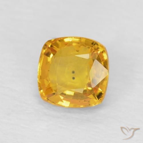 Zafiro Dorado natural de 0.62 ct, Forma Cojín, VS