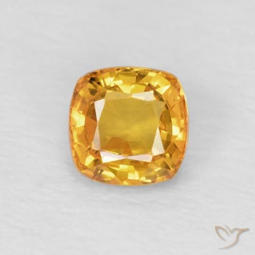 0.60ct Natural Dorado-naranja medio Zafiro, Forma Cojín, VVS