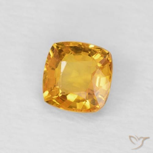 Zafiro Dorado naranja natural de 0.48 ct, Forma Cojín, VVS