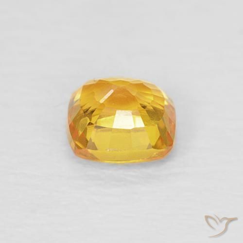 Zafiro Dorado naranja natural de 0.48 ct, Forma Cojín, VVS