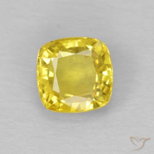 0.62ct Natural Dorado amarillento Zafiro, Forma Cojín, VS