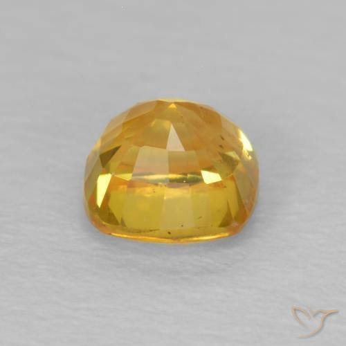 Zafiro Dorado medio natural de 0.72 ct, Forma Cojín, VS