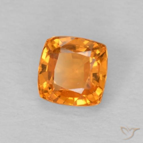 Zafiro Naranja claro natural de 0.62 ct, Forma Cojín, VS