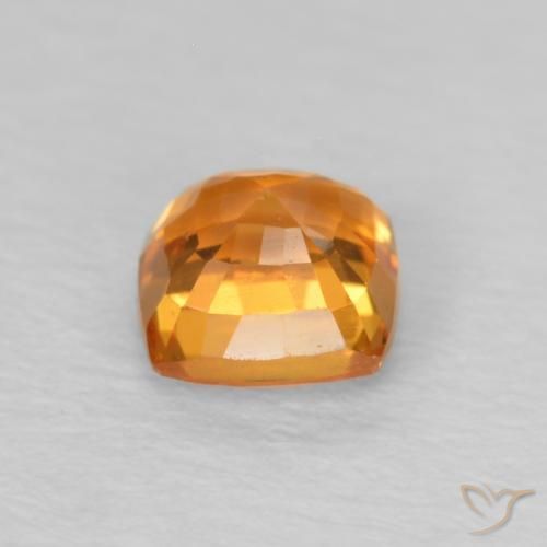 Zafiro Naranja claro natural de 0.62 ct, Forma Cojín, VS