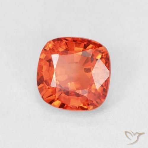 Zafiro Naranja rojizo natural de 0.58 ct, Forma Cojín, VS