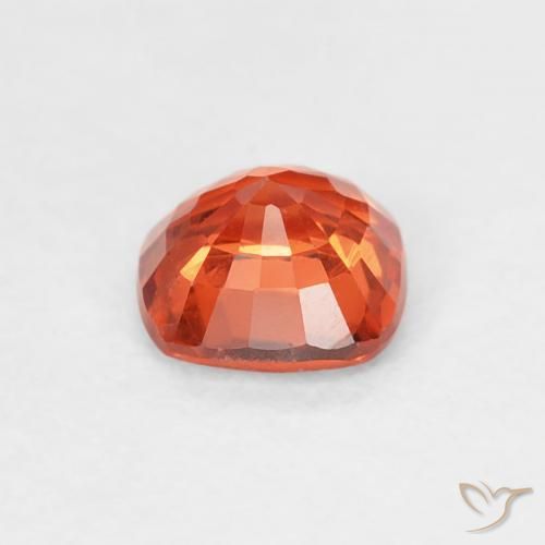Zafiro Naranja rojizo natural de 0.58 ct, Forma Cojín, VS