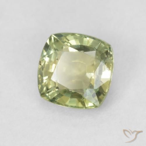 Zafiro Verde amarillento natural de 0.58 ct, Forma Cojín, VVS-VS