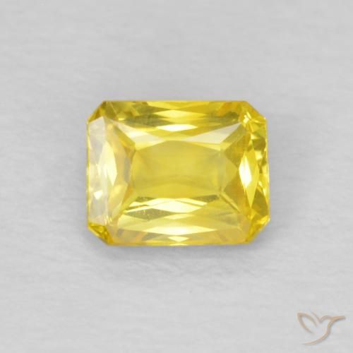 0.53ct Natural Amarillo medio Zafiro, corte esmeralda, VS