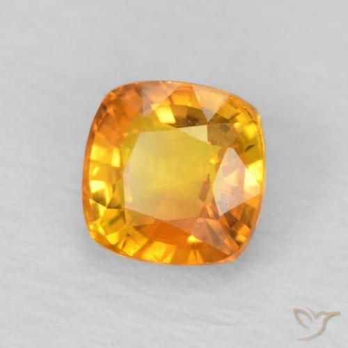 Zafiro Naranja medio natural de 0.69 ct, Forma Cojín, VVS
