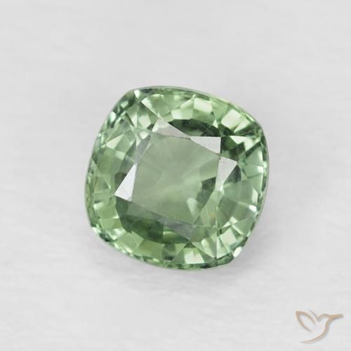 Zafiro Verde bosque claro natural de 0.74 ct, Forma Cojín, VVS-VS