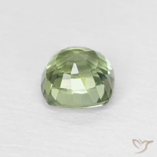Zafiro Verde terroso natural de 0.66 ct, Forma Cojín, VVS-VS