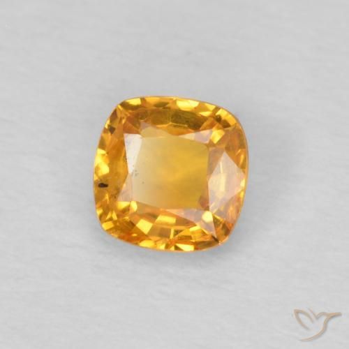 Zafiro Dorado naranja natural de 0.41 ct, Forma Cojín, VS