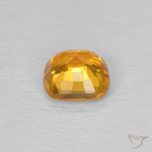 Zafiro Dorado naranja natural de 0.41 ct, Forma Cojín, VS