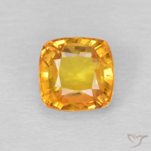 0.68ct Natural Dorado naranja Zafiro, Forma Cojín, VS