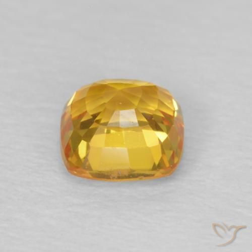 Zafiro Dorado naranja natural de 0.68 ct, Forma Cojín, VS