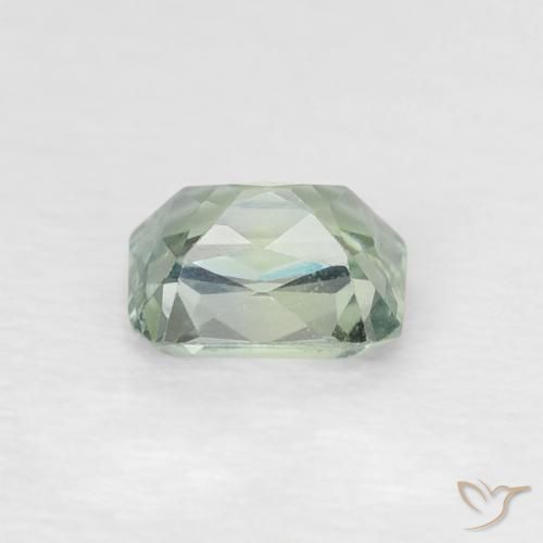 Zafiro Verde pálido natural de 0.60 ct, Corte Octágono / Esmeralda, VVS-VS