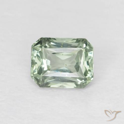 0.53ct Natural Verde bosque Zafiro, corte esmeralda, VVS