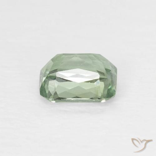 Zafiro Verde pálido natural de 0.52 ct, Corte Octágono / Esmeralda, VVS