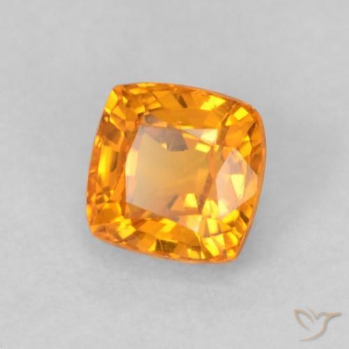 Zafiro Naranja claro natural de 0.56 ct, Forma Cojín, VVS-VS