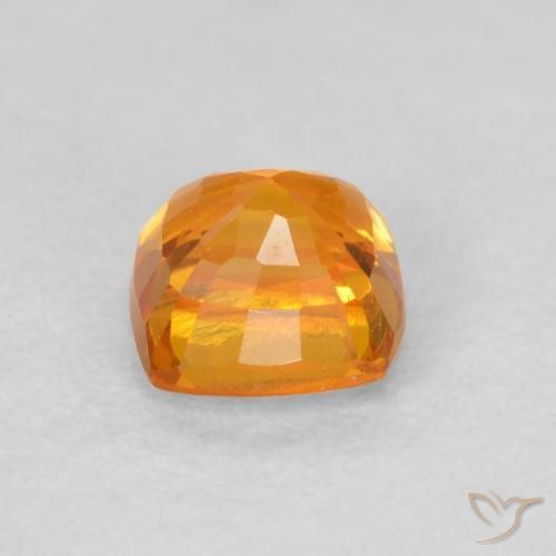 Zafiro Naranja claro natural de 0.56 ct, Forma Cojín, VVS-VS