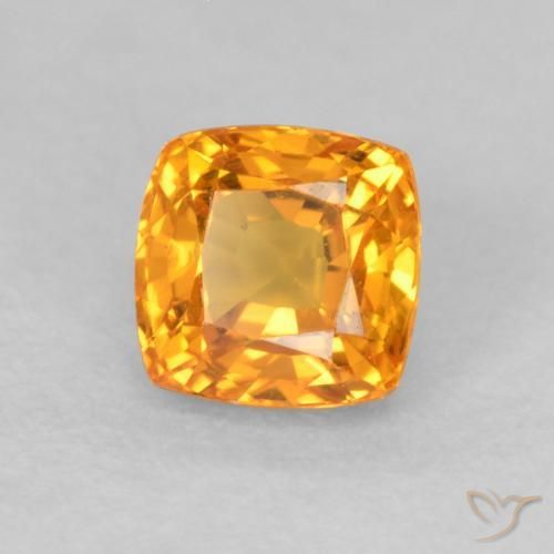 Zafiro Naranja medio natural de 0.61 ct, Forma Cojín, VVS-VS