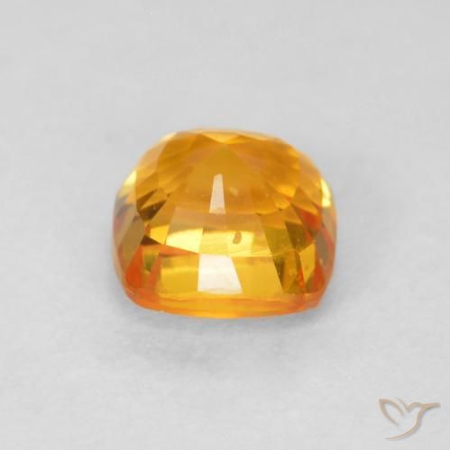 Zafiro Dorado naranja natural de 0.76 ct, Forma Cojín, VVS
