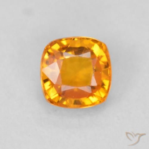 0.63ct Natural Naranja claro Zafiro, Forma Cojín, VVS