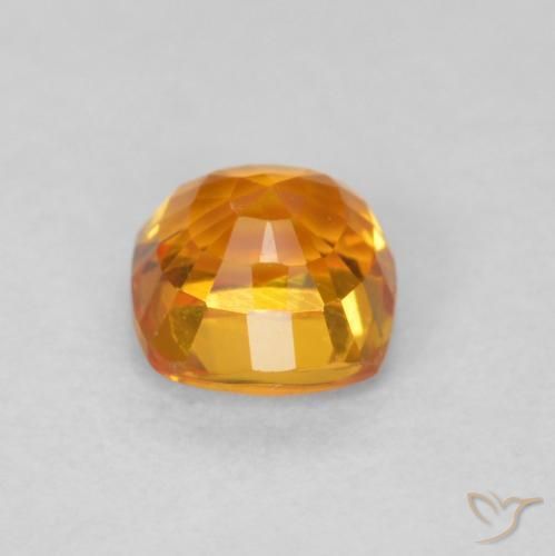 Zafiro Naranja claro natural de 0.63 ct, Forma Cojín, VVS