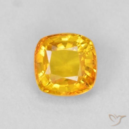 0.65ct Natural Dorado medio Zafiro, Forma Cojín, VVS