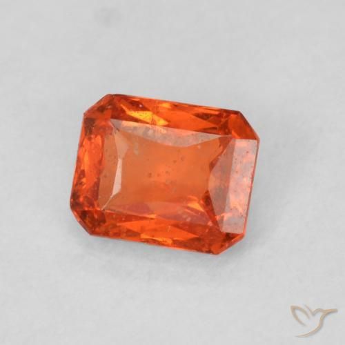 Zafiro Naranja cálido natural de 0.53 ct, Corte Octágono / Esmeralda, SI