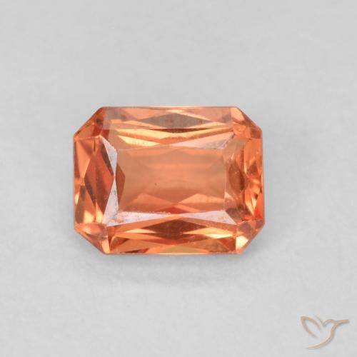 0.55ct Natural Roja Anaranjada Zafiro, corte esmeralda, VS