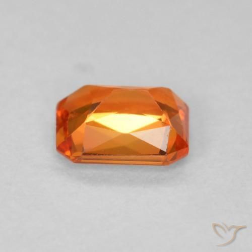 Zafiro Naranja fuego natural de 0.54 ct, Corte Octágono / Esmeralda, VS