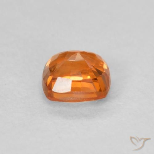 Zafiro Ámbar naranja natural de 0.49 ct, Forma Cojín, VS