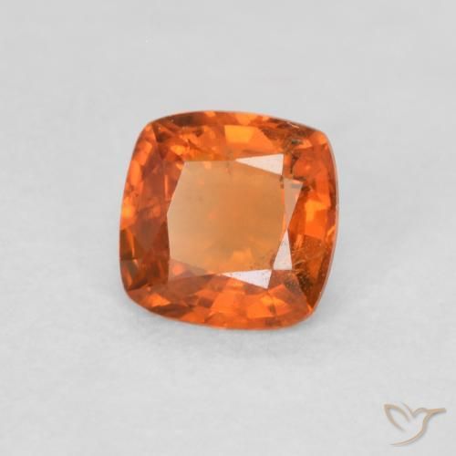 Zafiro Naranja rojizo natural de 0.47 ct, Forma Cojín, VS