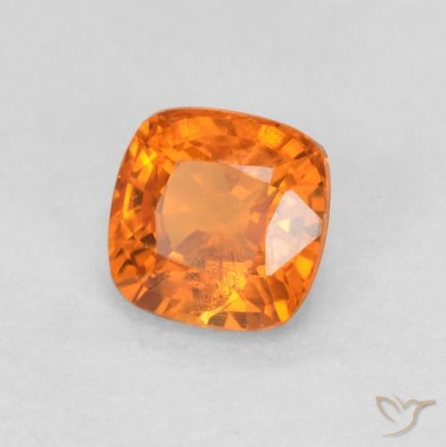 Zafiro Naranja medio natural de 0.65 ct, Forma Cojín, VS